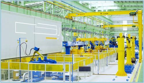 三一全球科創中心巨型懸挑支撐結構合龍，技術創新引領建筑新標桿